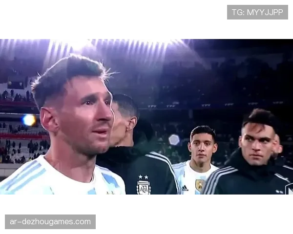 “特写：杰伦·布伦森在妹妹生日夜砍下50分，赛后采访时哽咽”